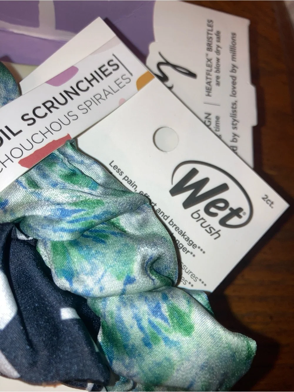 Wet Brush Bundle - Wet Brush Speed Dry & Wet Brush Scrunchies - NEW